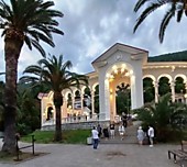 Вечерняя Гагра